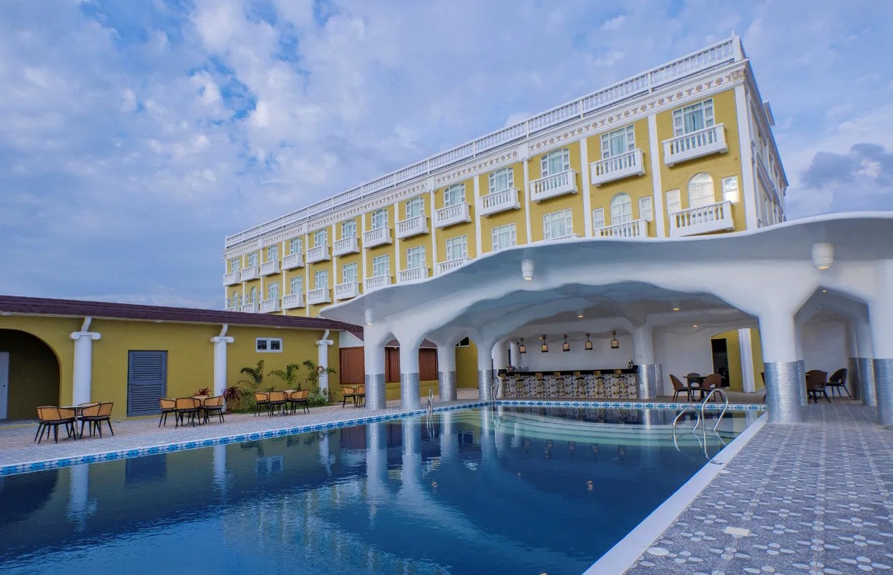 HOTEL VAN GOGH photo 2