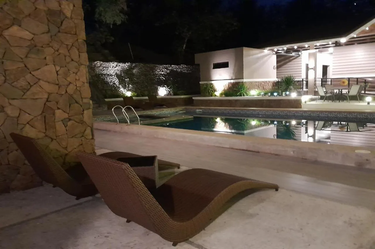 Villa Minerva Eco-Farm Resort near Vigan photo 3