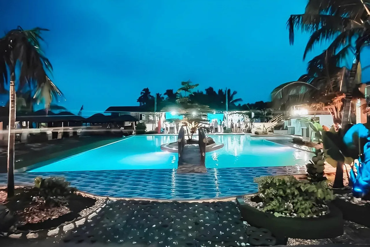 RedDoorz @ PWL Exclusive Resort Cebu photo 3