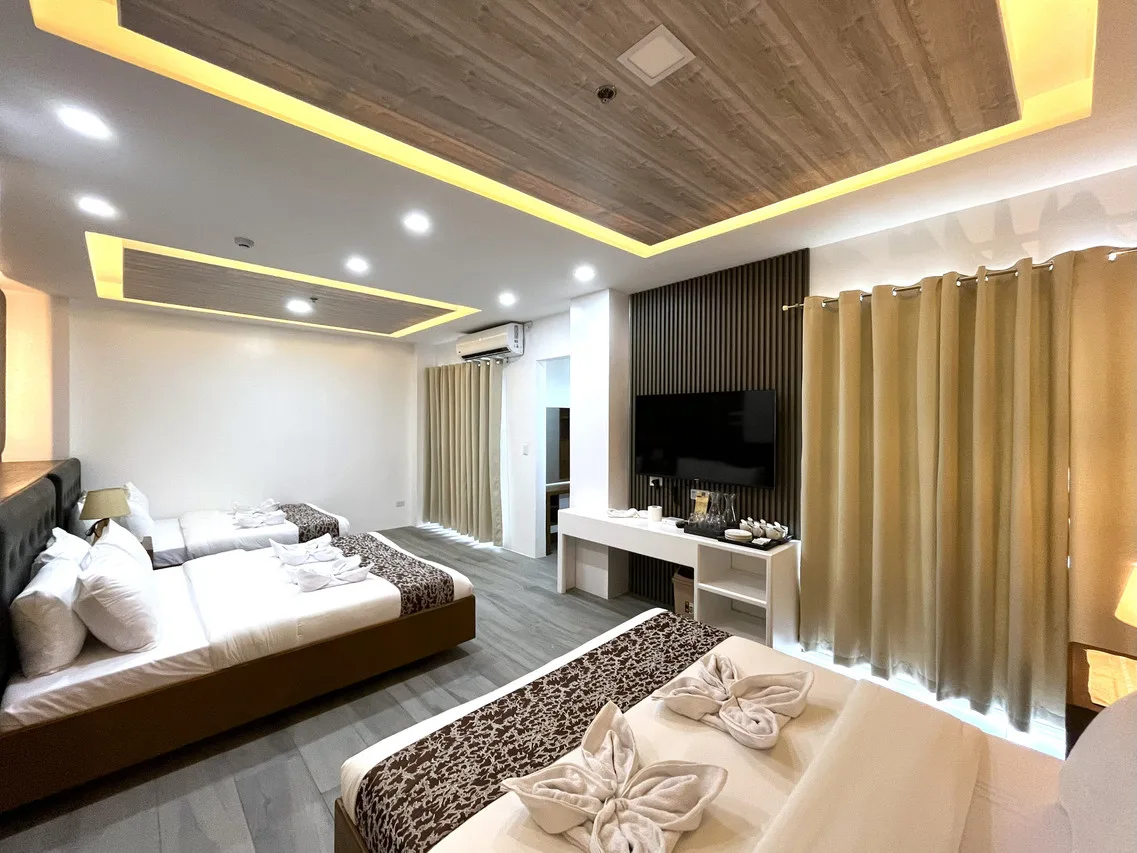 LDR Travellers Inn photo 3