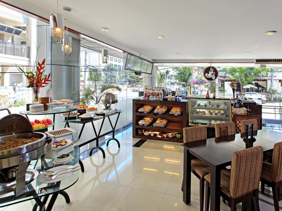 Cebu Parklane International Hotel photo 2