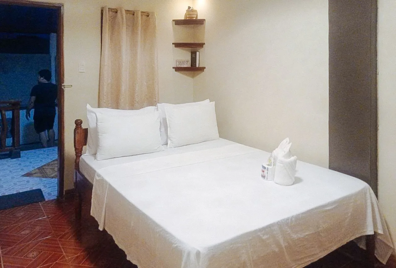 RedDoorz @ Amphibi Ko Resort Palawan