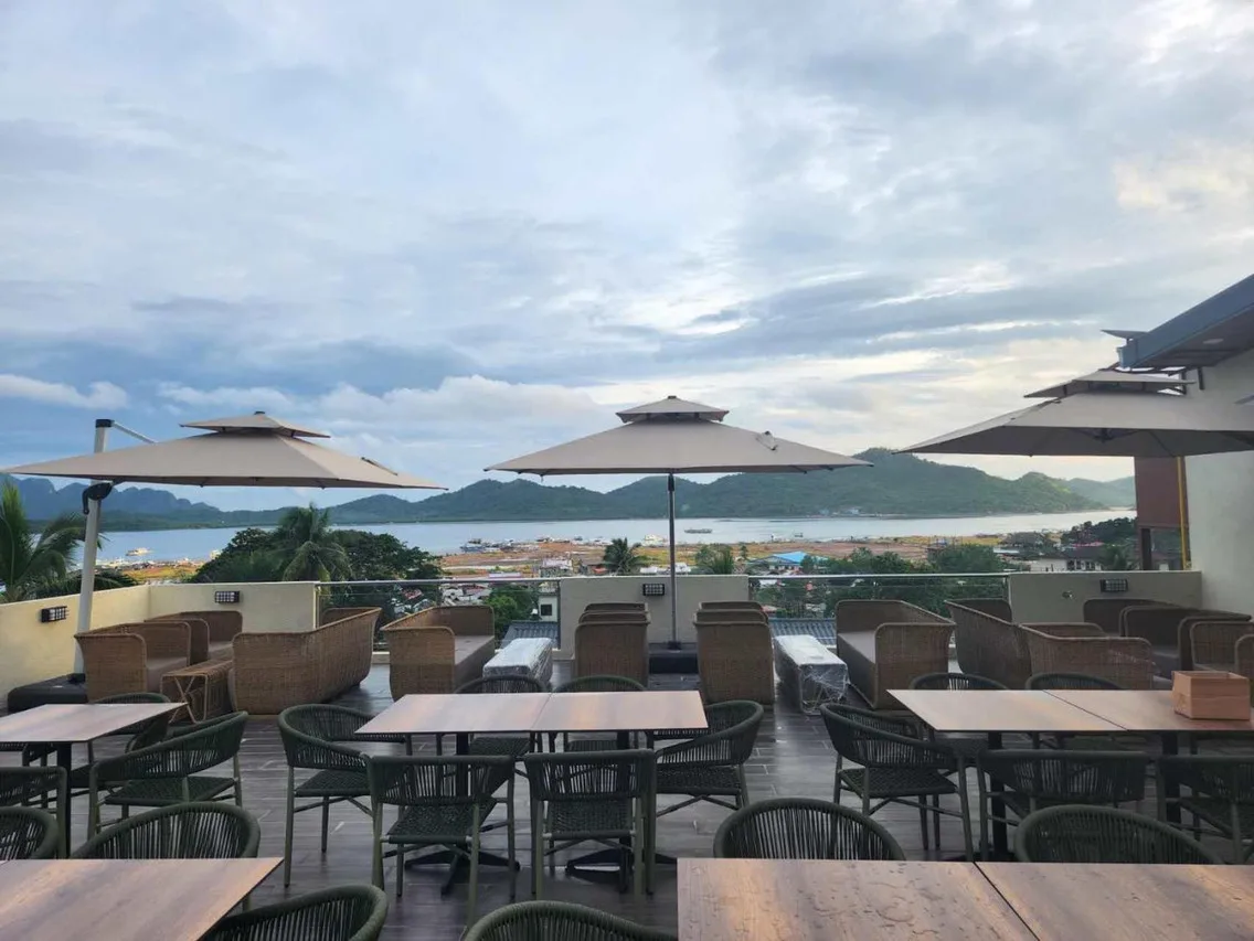 Tropicasa Coron Resort and Hotel photo 2