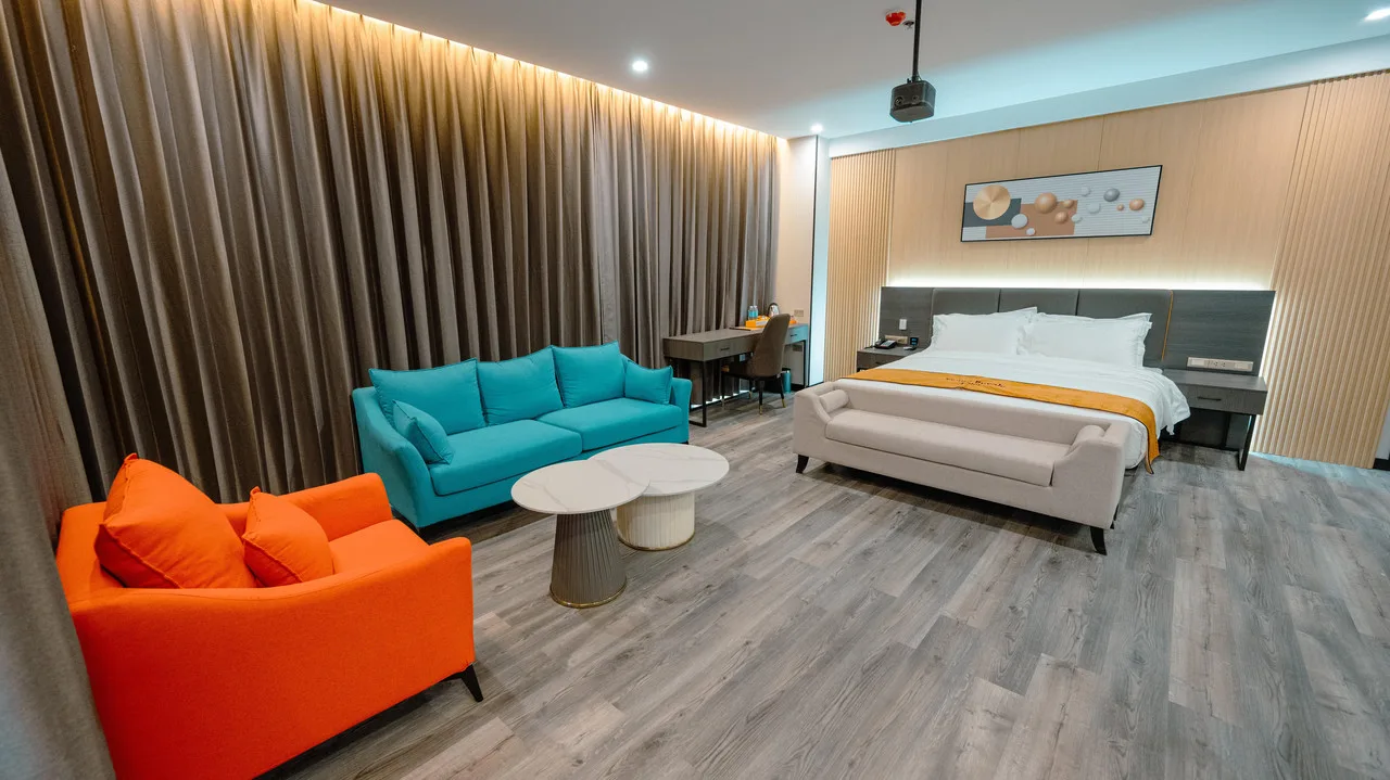 Venus Royale Hotel Coron photo 4