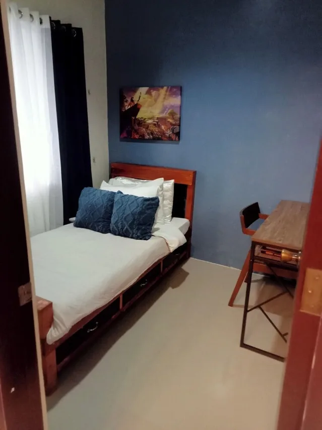 3Br Home • Free Netflix + Wi-Fi • Solar Powered