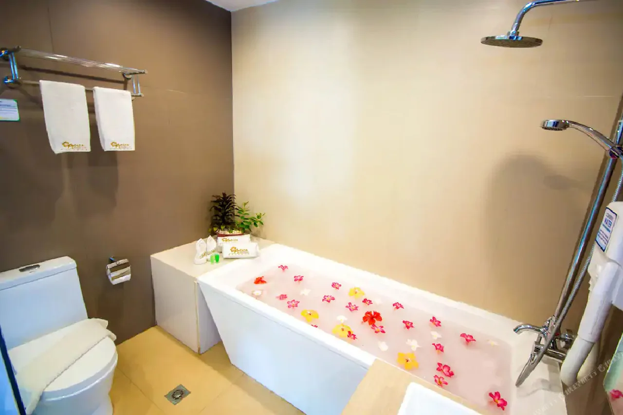 Aziza Paradise Hotel photo 4