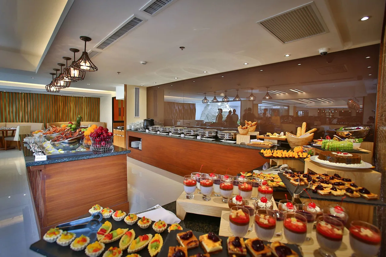 Best Western Plus The Ivywall Hotel - Palawan photo 3
