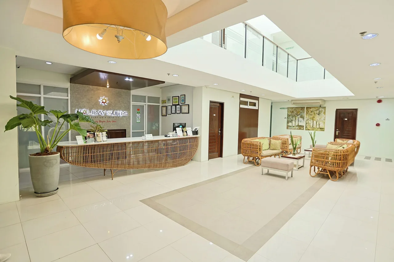 Holiday Suites Business District (Empire Suites Hotel) photo 3