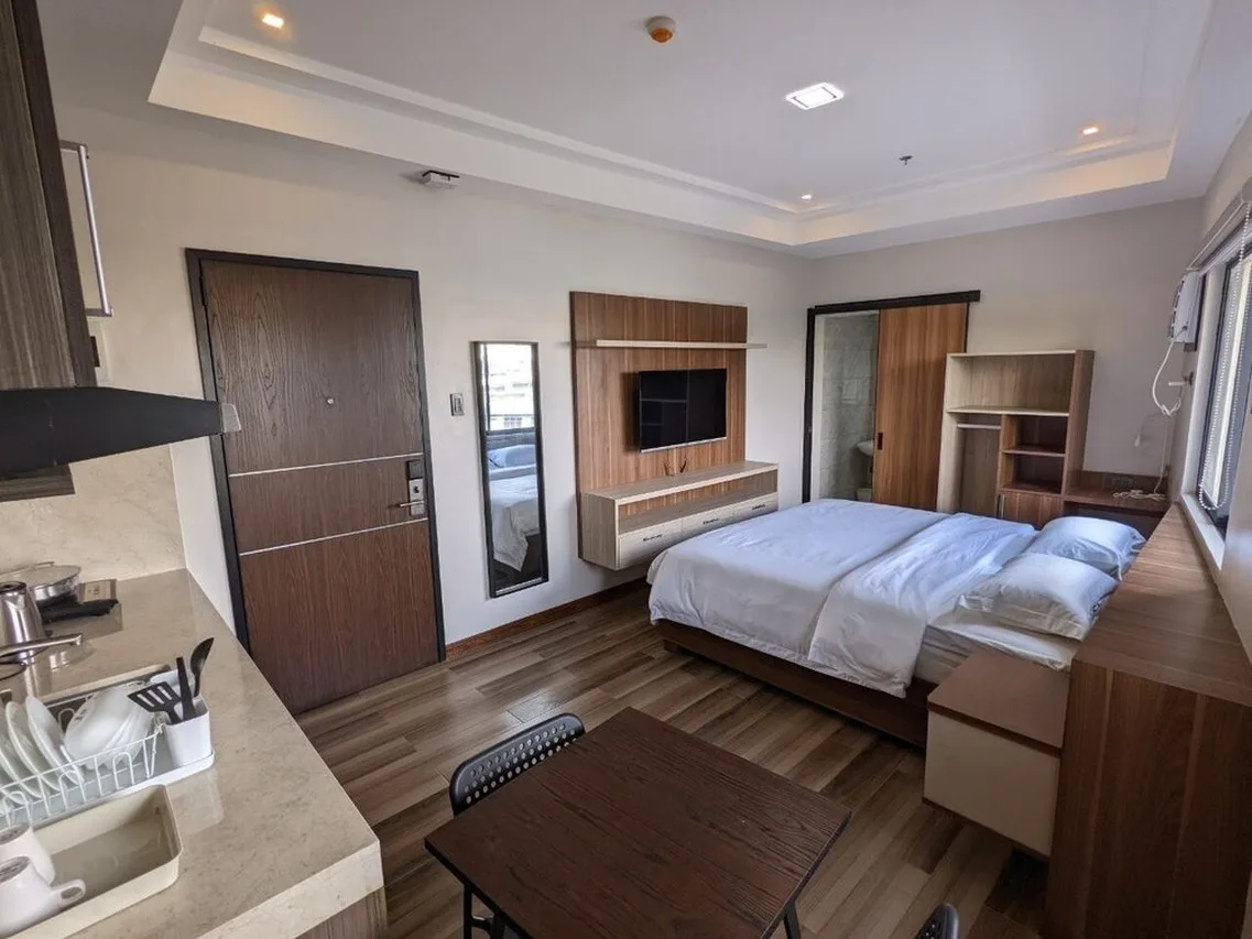 Newly Built Affordable Hotel Located in the heart of Manila, Philippines
