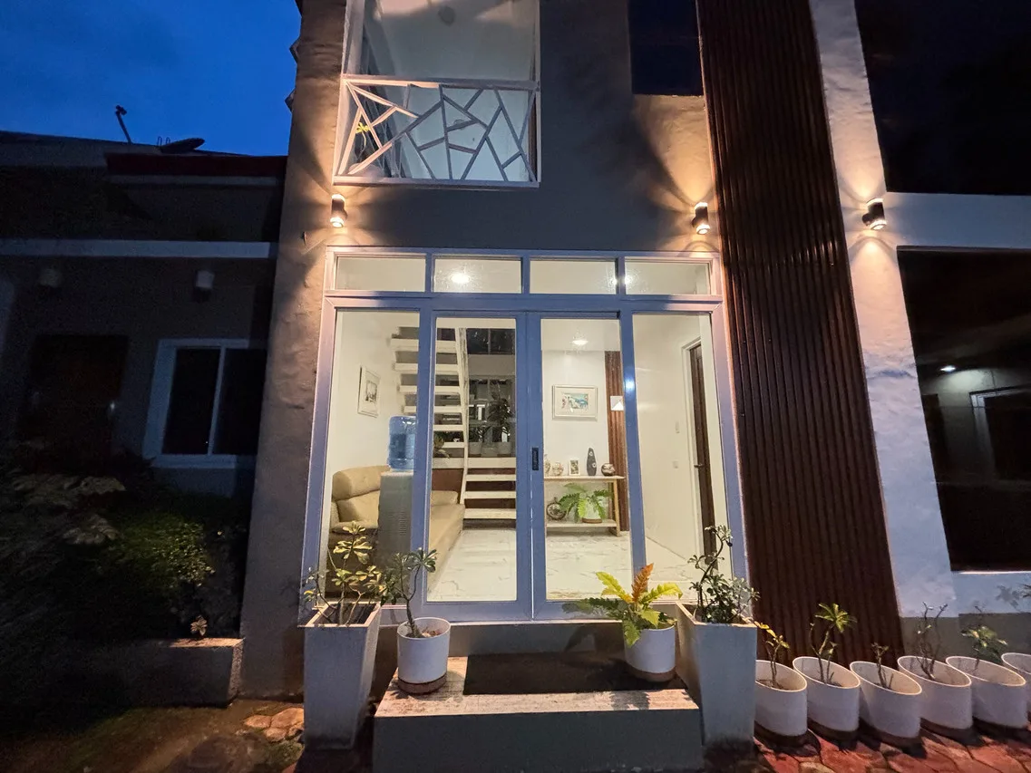 Alejandros Suites & Venue
