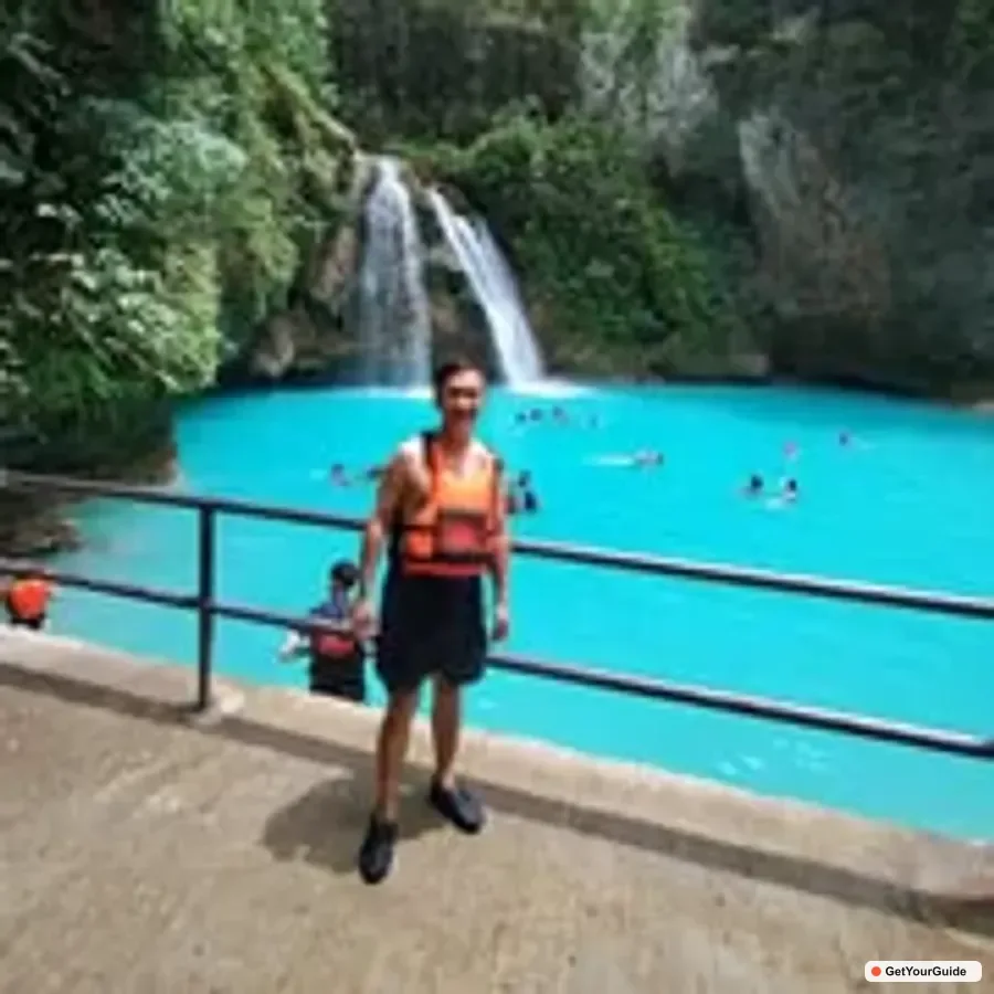 Kawasan Falls Canyoneering Tour with Ziplining & Lunch