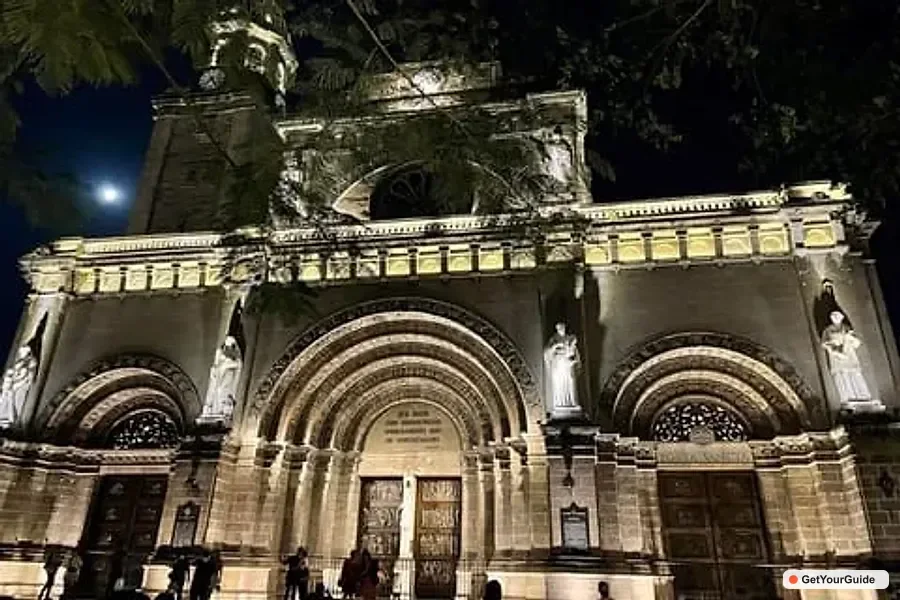 Enchanting Night Tour of Manila's Historic Landmarks