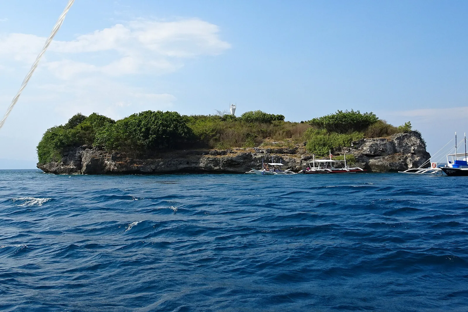 Turquoise sea and coastline at Moalboal, Cebu