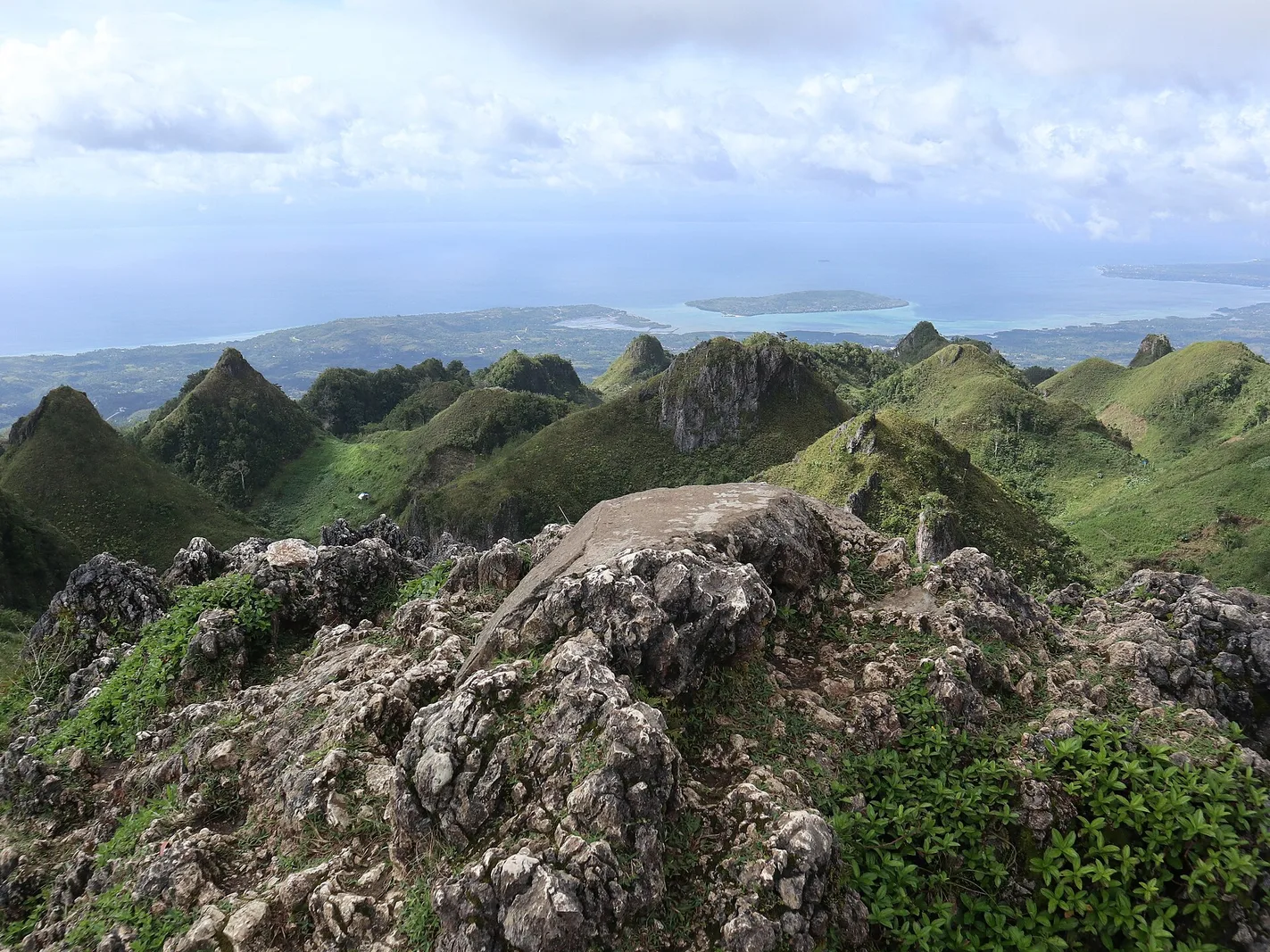 Osmena Peak Sunrise and Kawasan Falls Canyoneering