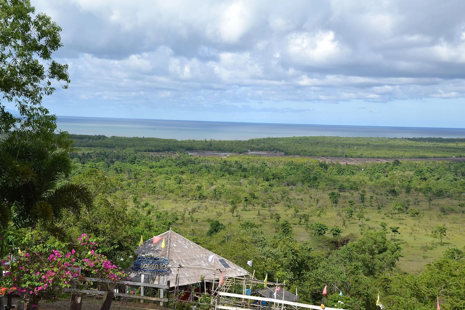 Puerto Princesa Cathedral and Bakers Hill City Tour 1