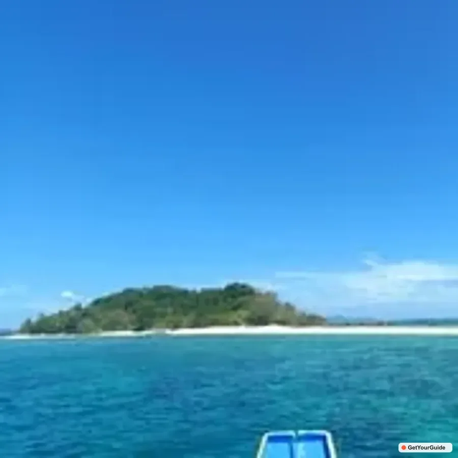 Remote island and clear sea in southern Linapacan
