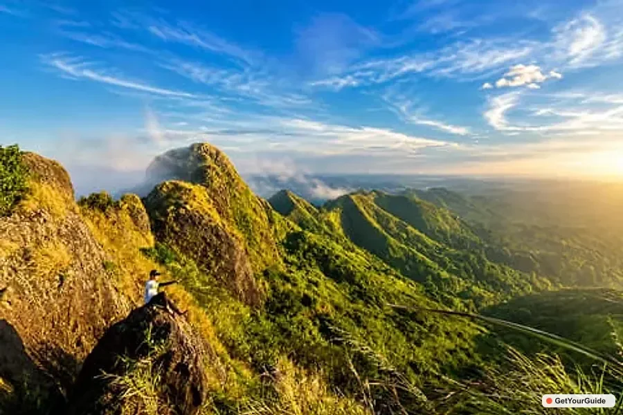 Private Mt. Batulao Hike with Tagaytay Stop