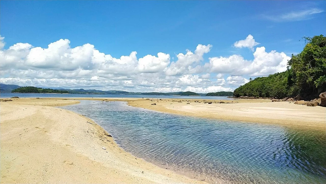 Caramoan Island Hopping
